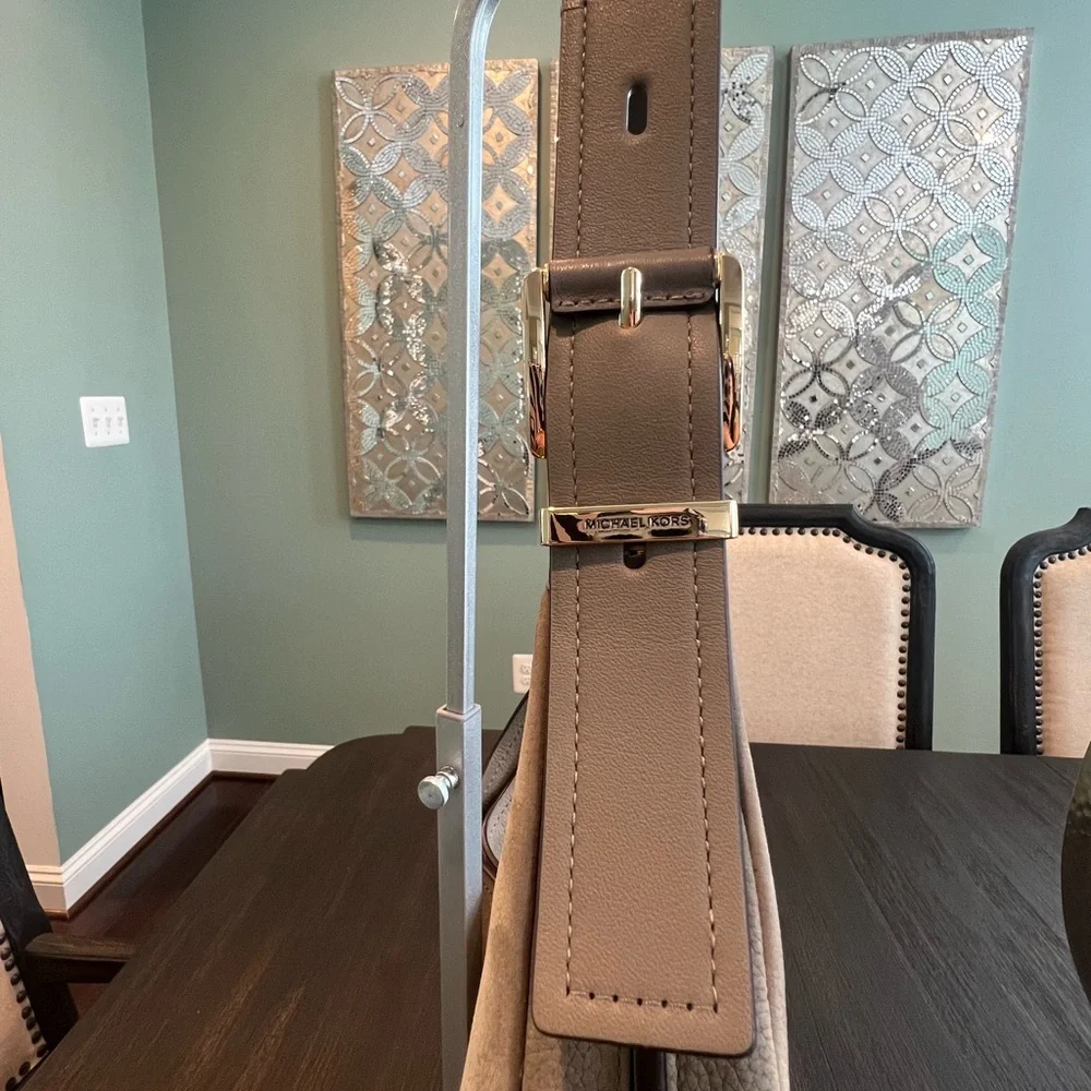 Michael Kors Large Nubuck Hobo Shoulder Bag - Picture 7 of 12